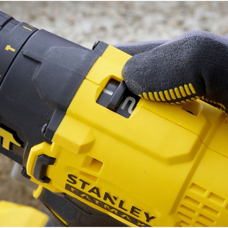 Stanley SCD718D2K Şarjlı Darbeli Matkap Vidalama Li-ion 18V 2.0Ah 50Nm Tork