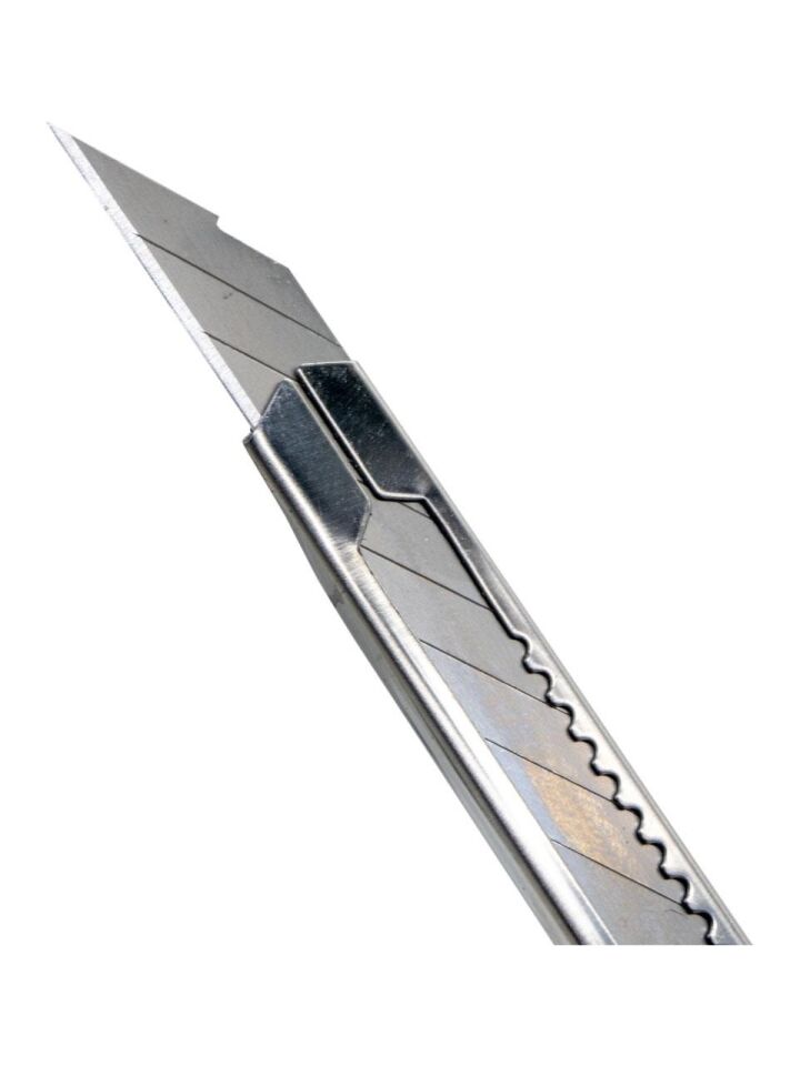 İzeltaş Pro Metal Gövde Maket Bıçağı 30° Açılı Bıçak 9 mm
